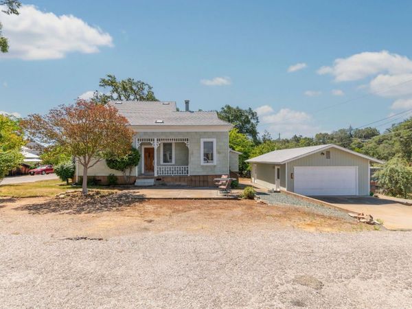 105 Wallace St, Jackson, CA 95642