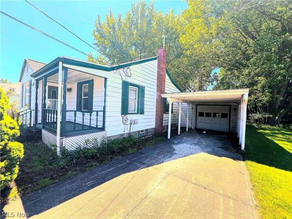 269 High Street , Conneaut, OH 44030