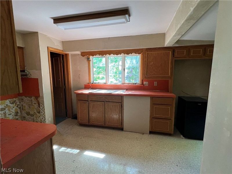 277 Gore Road, Conneaut, OH 44030 Photo 2