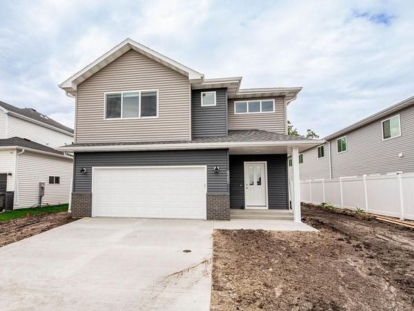 2626 36th Avenue S, Moorhead, MN 56560
