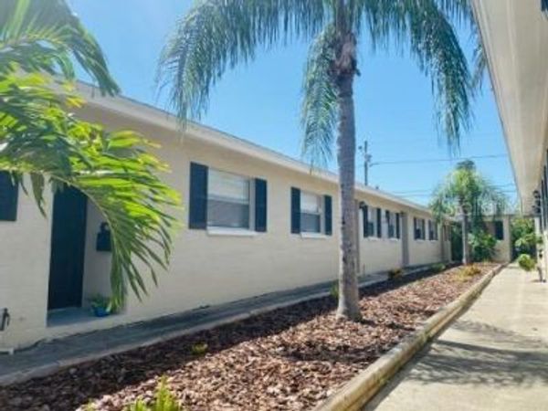 646 88TH AVENUE N, Unit 6, ST PETERSBURG, FL 33702
