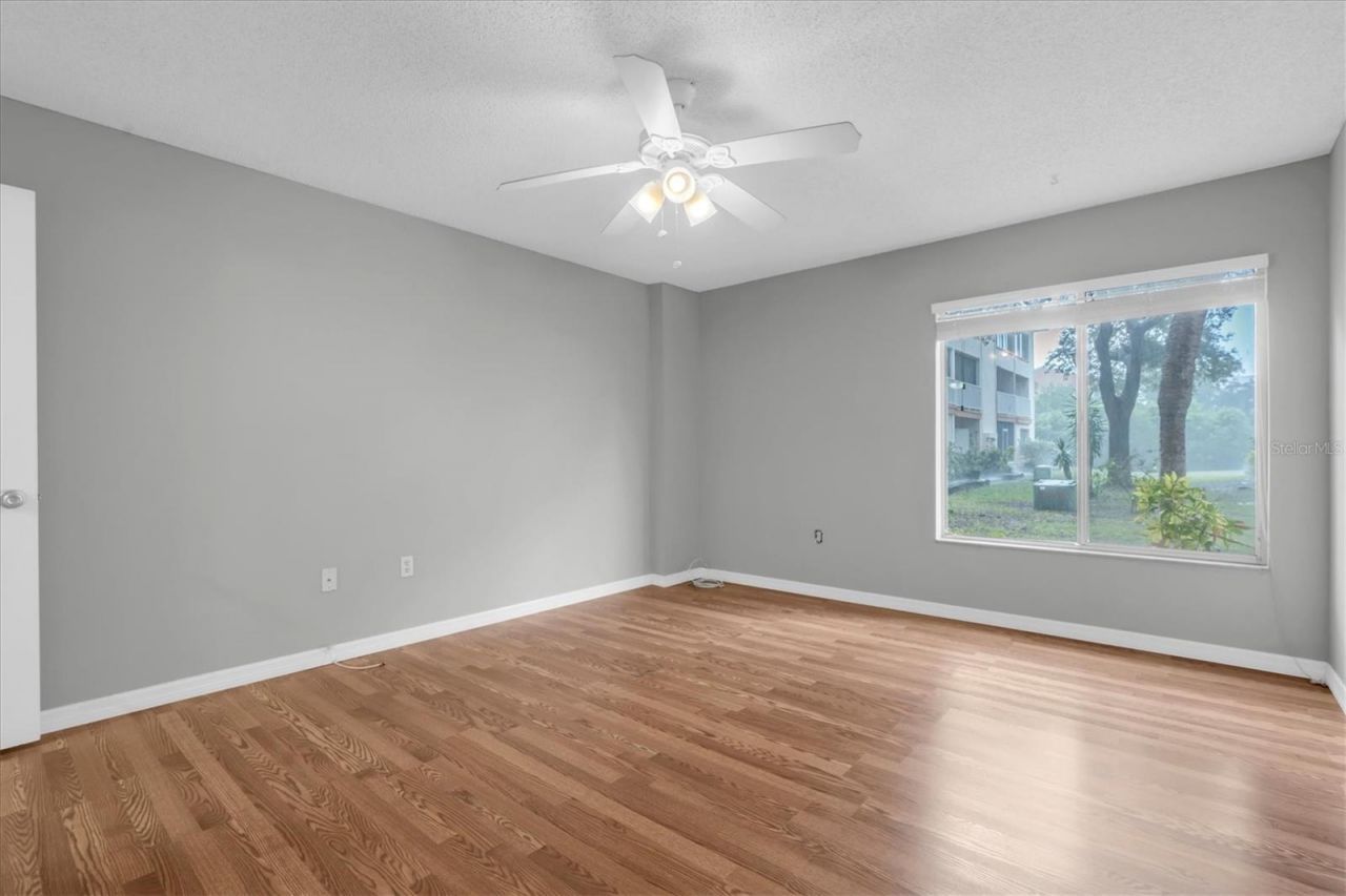 675 99th Avenue N, Unit 102, Saint Petersburg, FL 33702 Photo