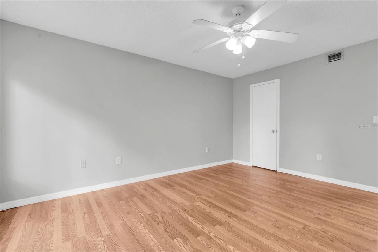 675 99th Avenue N, Unit 102, Saint Petersburg, FL 33702 Photo