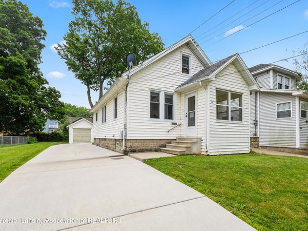 213 S Hayford Avenue, Lansing, MI 48912