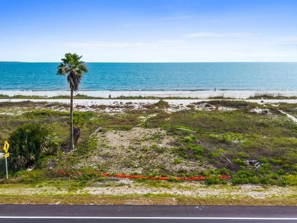 8825 W Highway 98 , Port St Joe, FL 32456