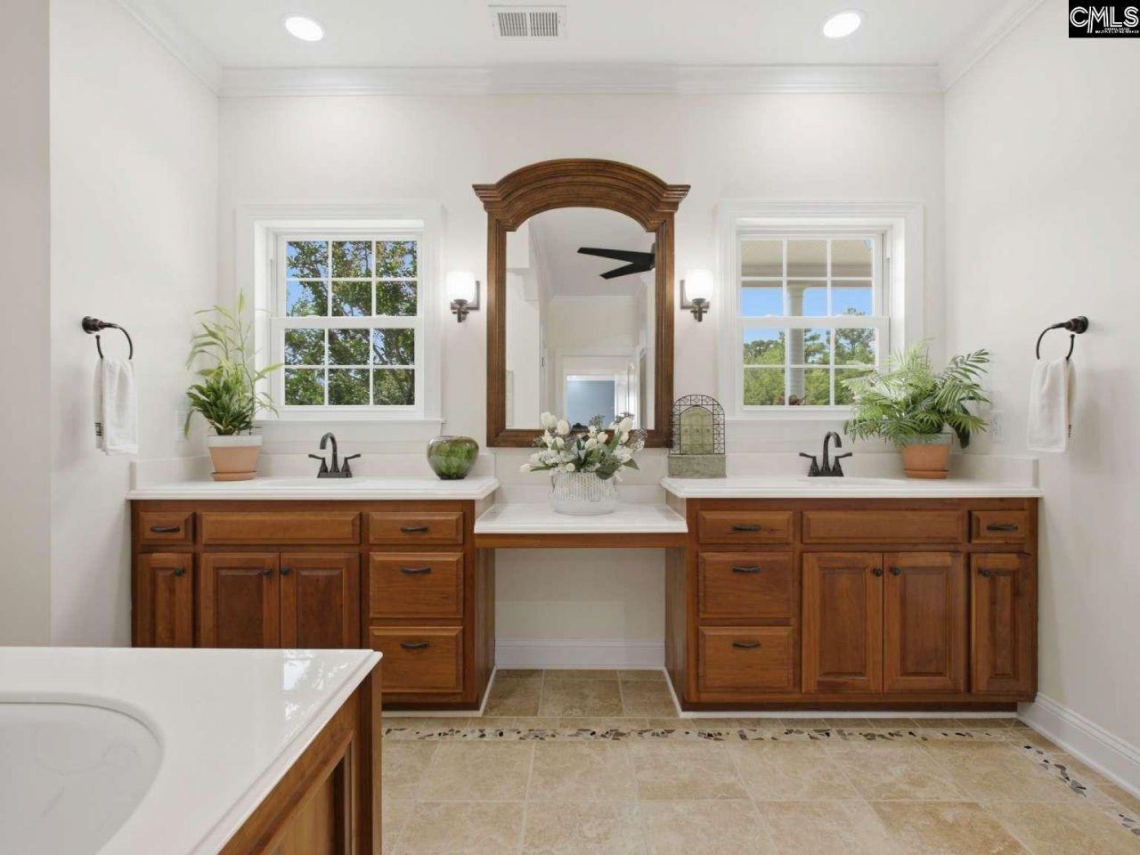 501 Fairfield Hill Road  Photo 23