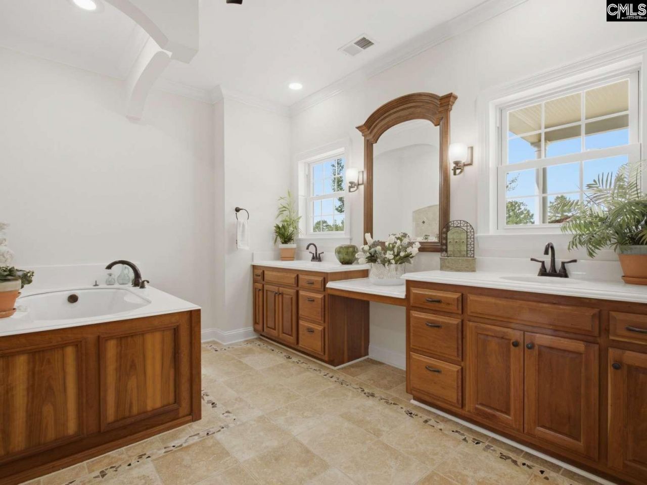 501 Fairfield Hill Road  Photo 24