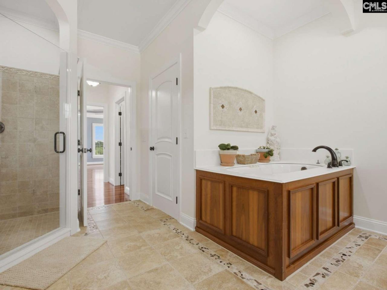 501 Fairfield Hill Road  Photo 25