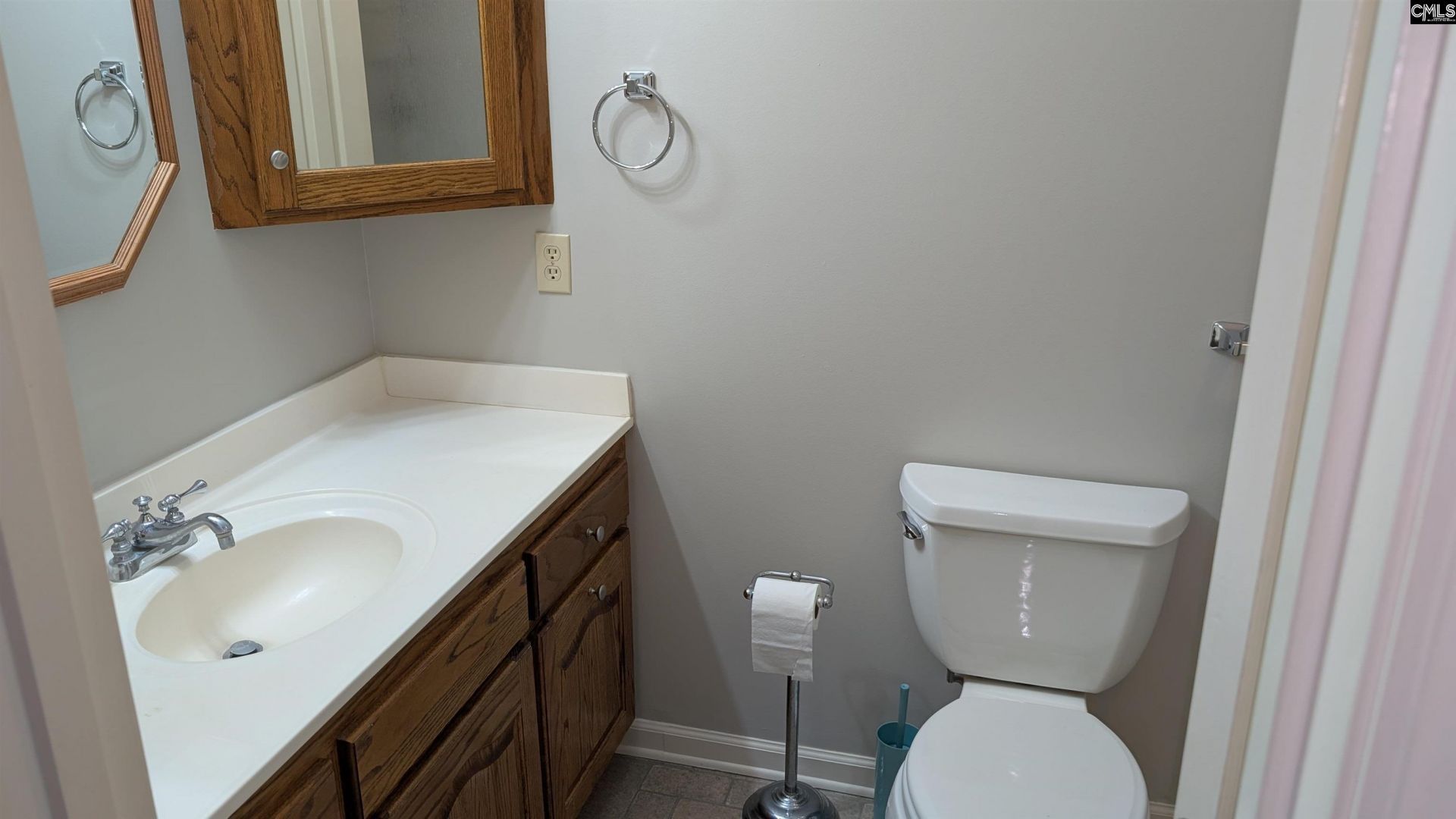 2364 Lakeside Drive  Photo 22