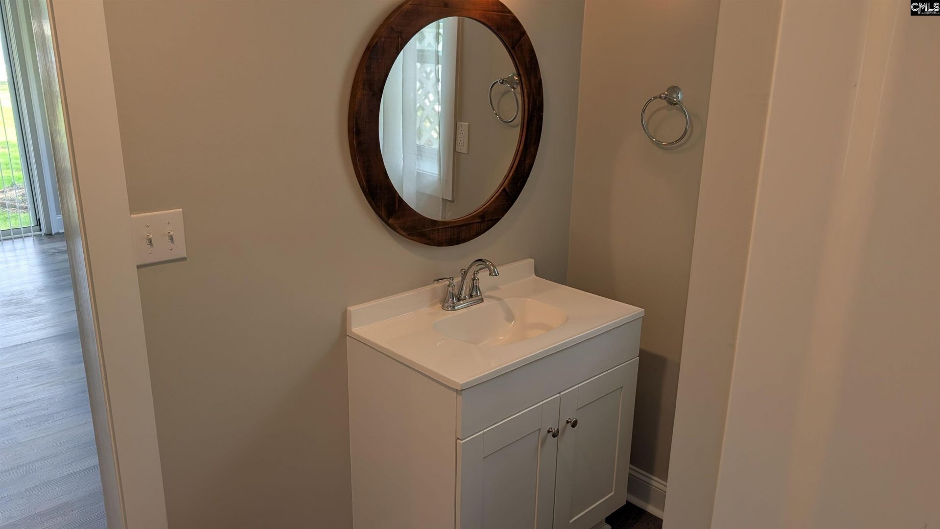 2364 Lakeside Drive  Photo 31