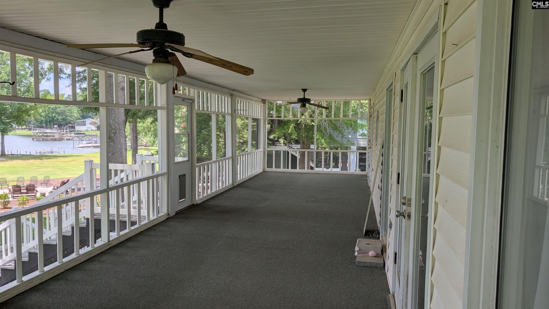 2364 Lakeside Drive  Photo 4