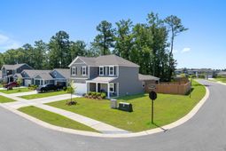 746 Meadowbrook Lane photo 4
