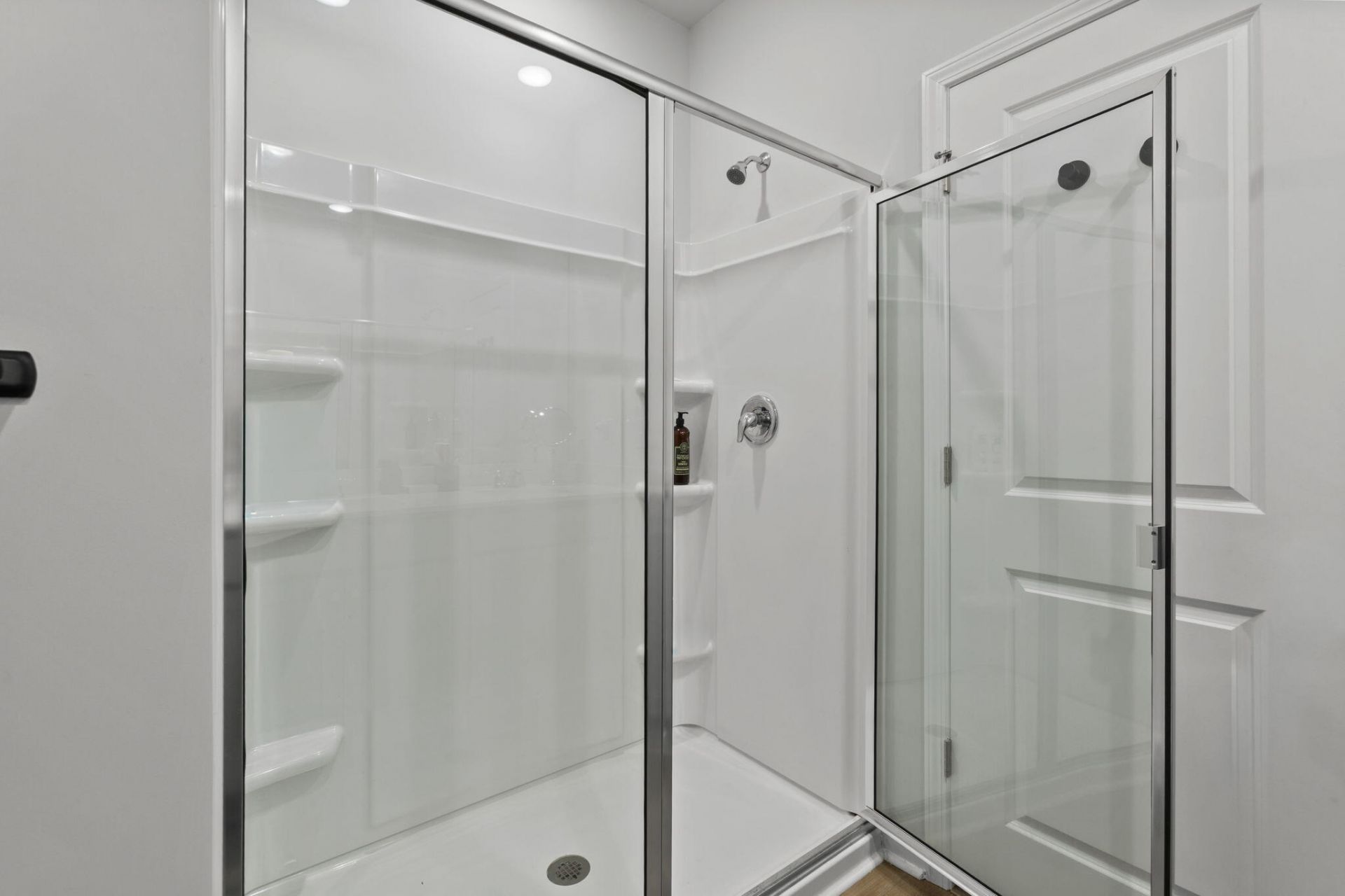 746 Meadowbrook Lane Photo 23