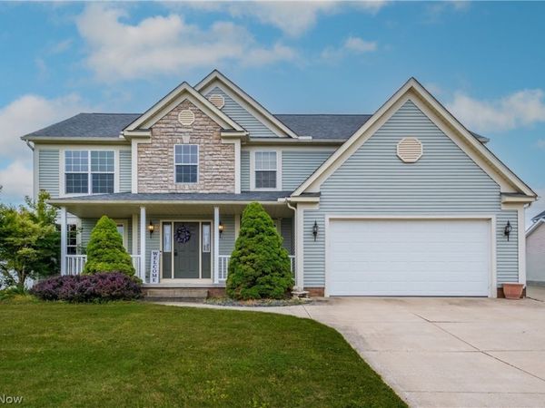 2392 Bowers Street NW, Uniontown, OH 44685