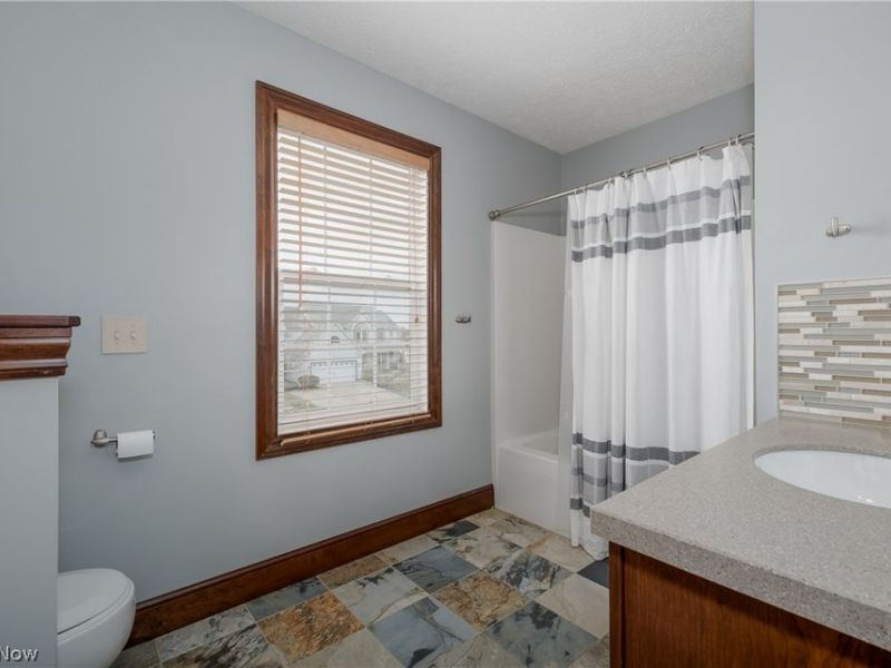 2392 Bowers Street NW, Uniontown, OH 44685 Photo 36