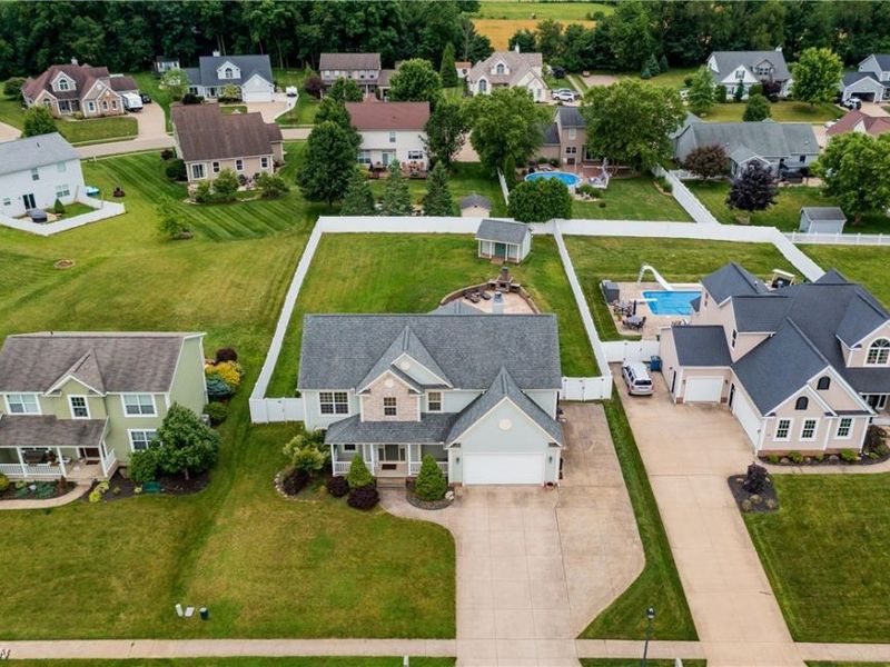 2392 Bowers Street NW, Uniontown, OH 44685 Photo 41