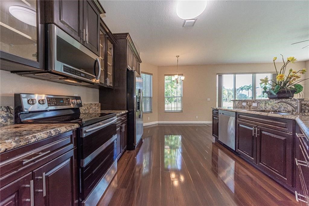 6027 Arlington Way, Fort Pierce, FL 34951 Photo