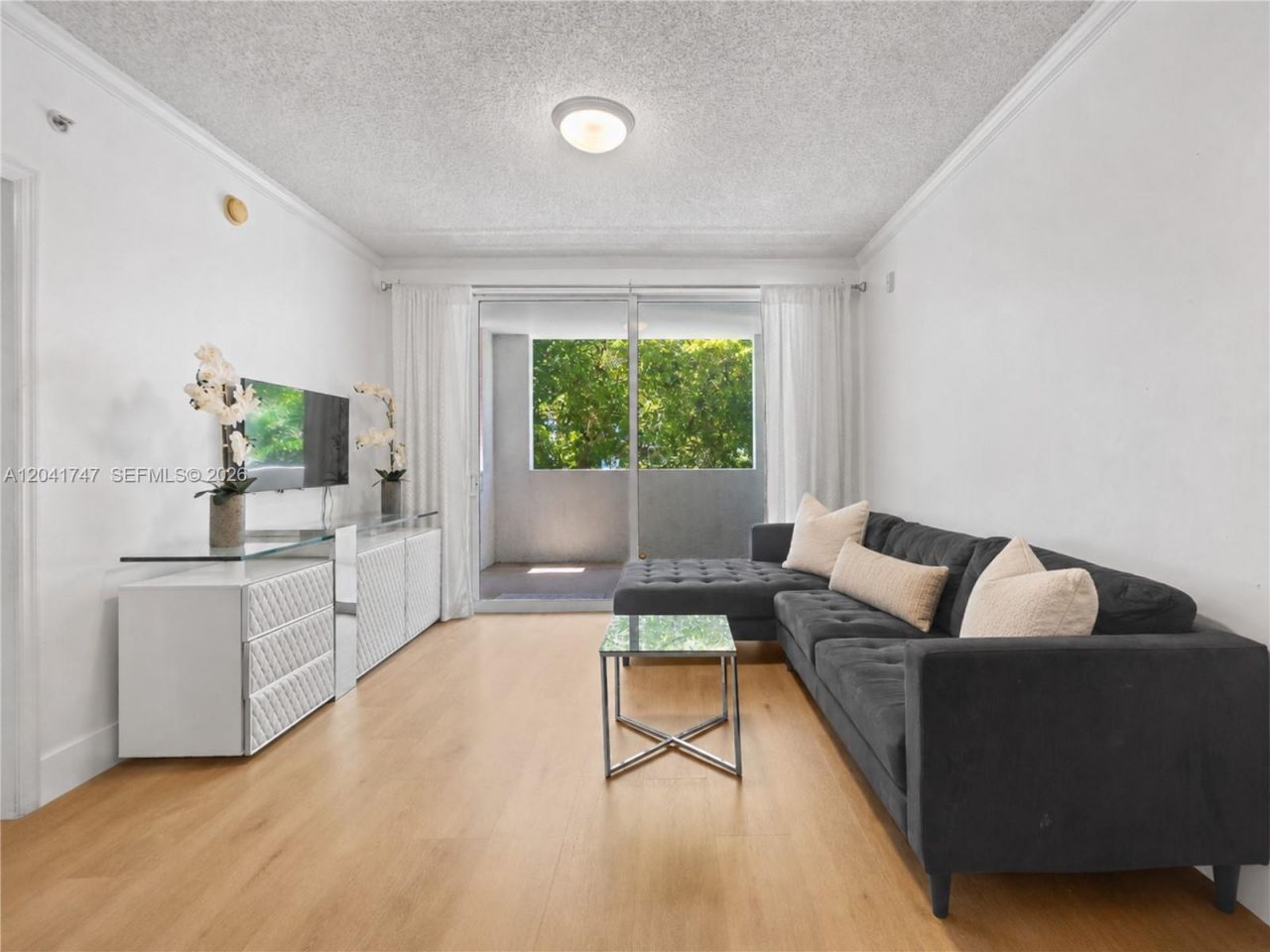 17145 N Bay Rd, Unit 4311, Sunny Isles Beach, FL 33160 Photo