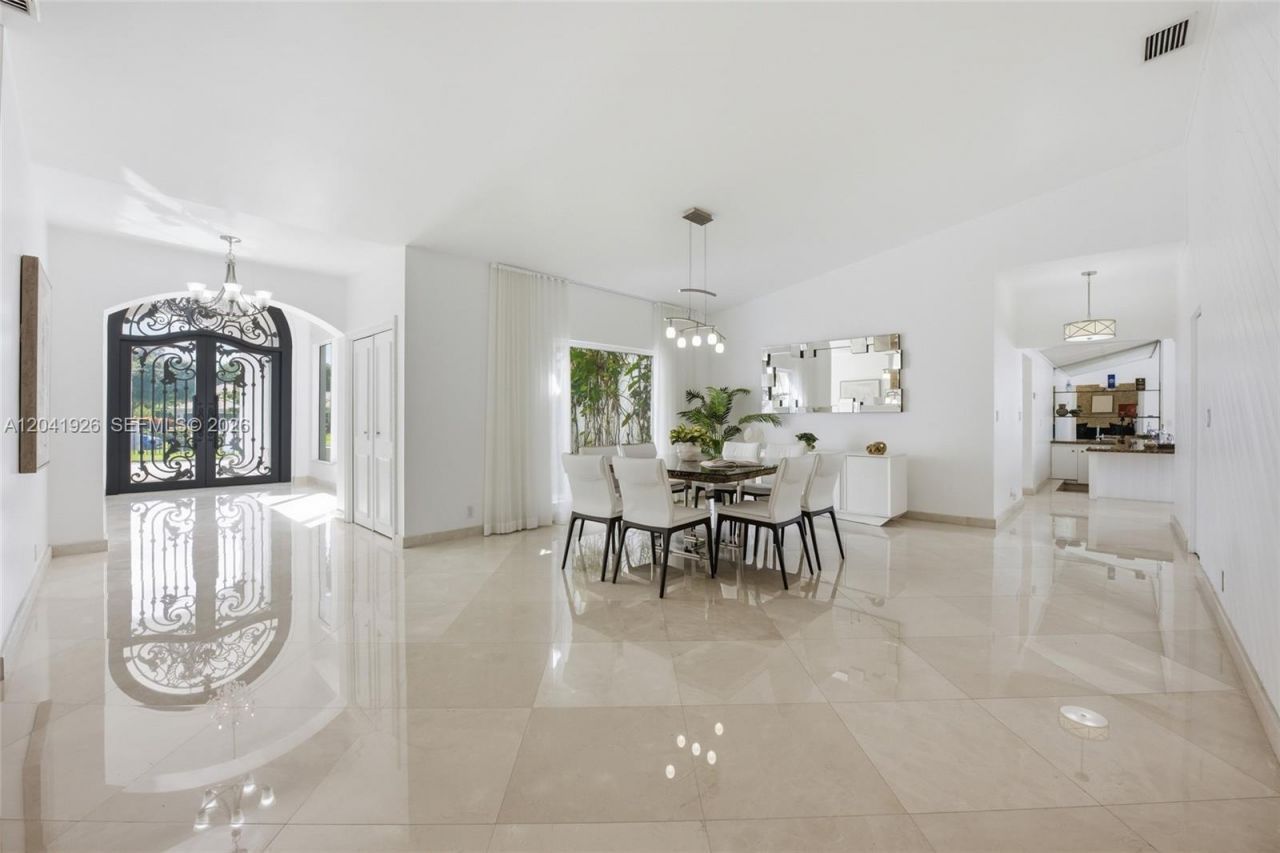 16170 Saddle Ln , Weston, FL 33326 Photo