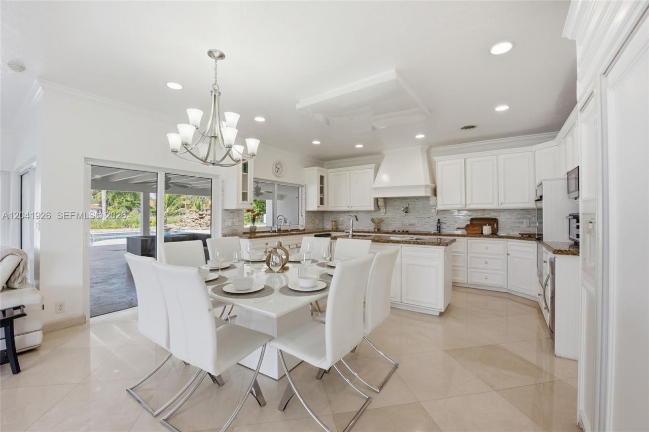 16170 Saddle Ln , Weston, FL 33326 Photo