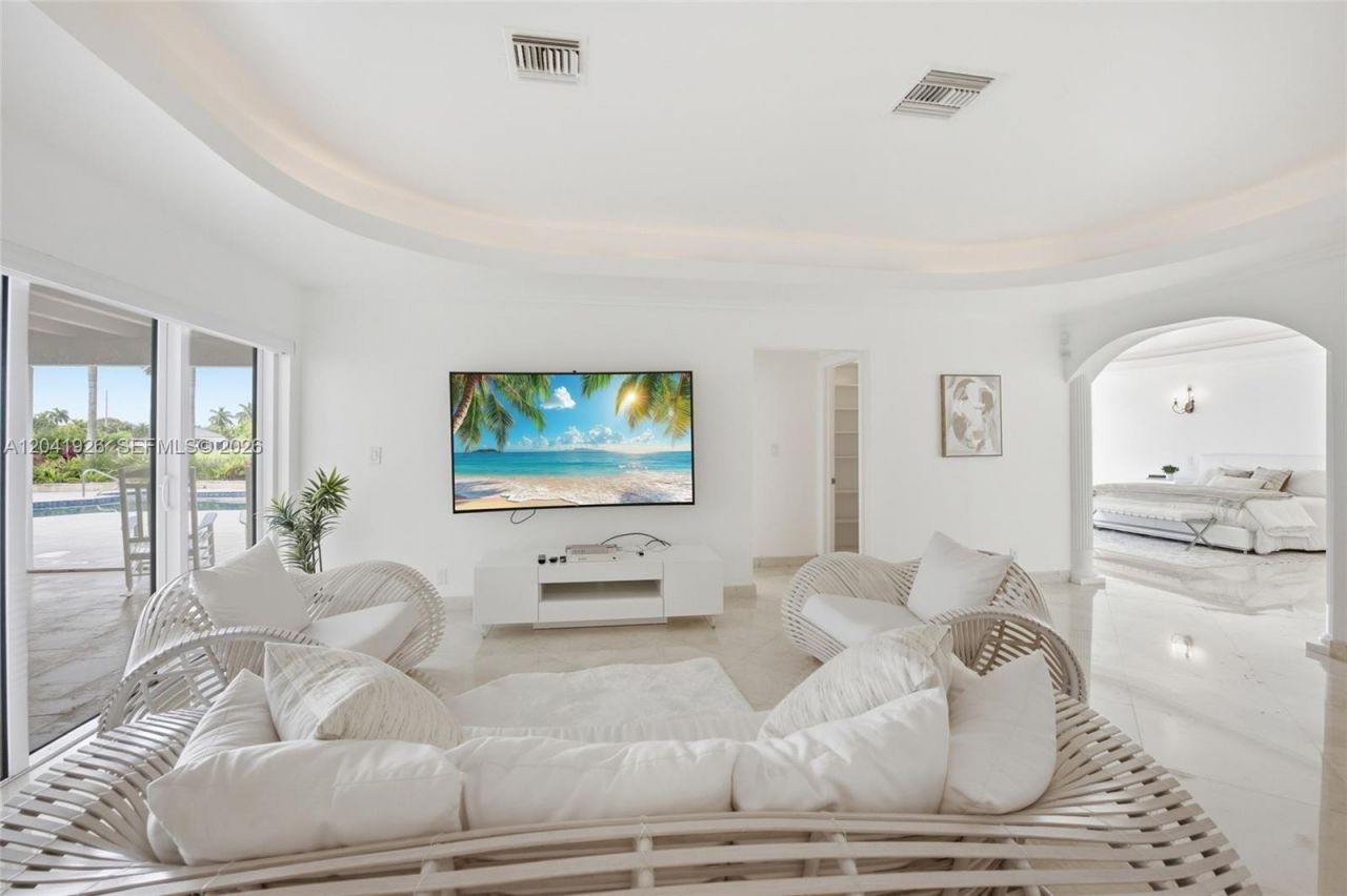 16170 Saddle Ln, Weston, FL 33326 Photo