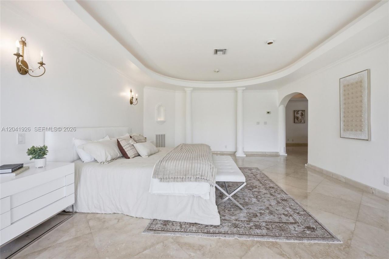 16170 Saddle Ln, Weston, FL 33326 Photo