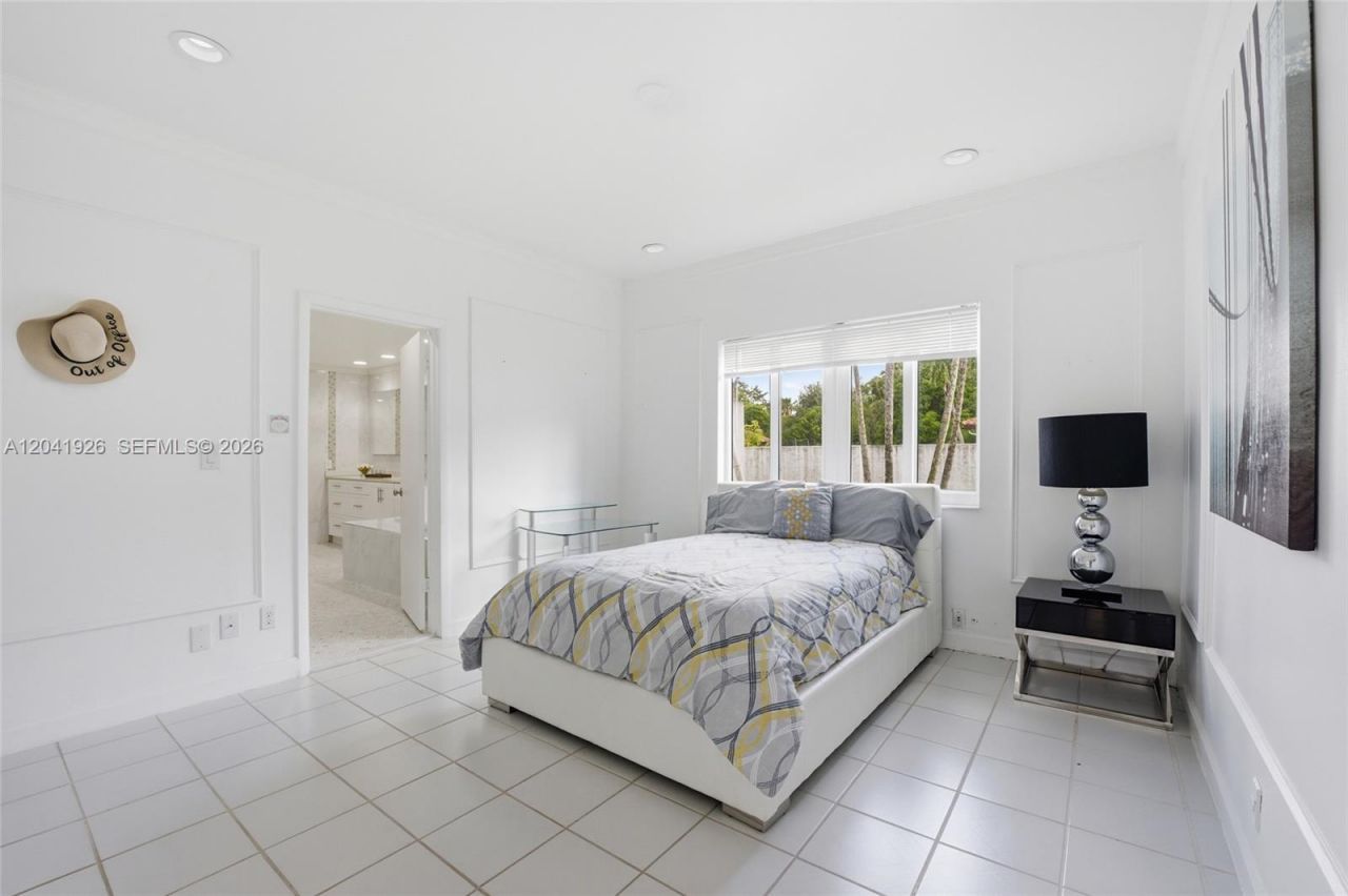 16170 Saddle Ln , Weston, FL 33326 Photo