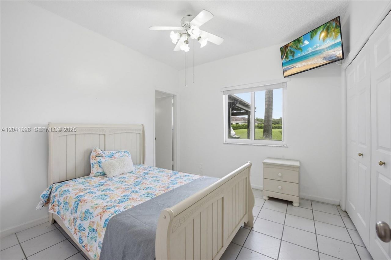 16170 Saddle Ln , Weston, FL 33326 Photo