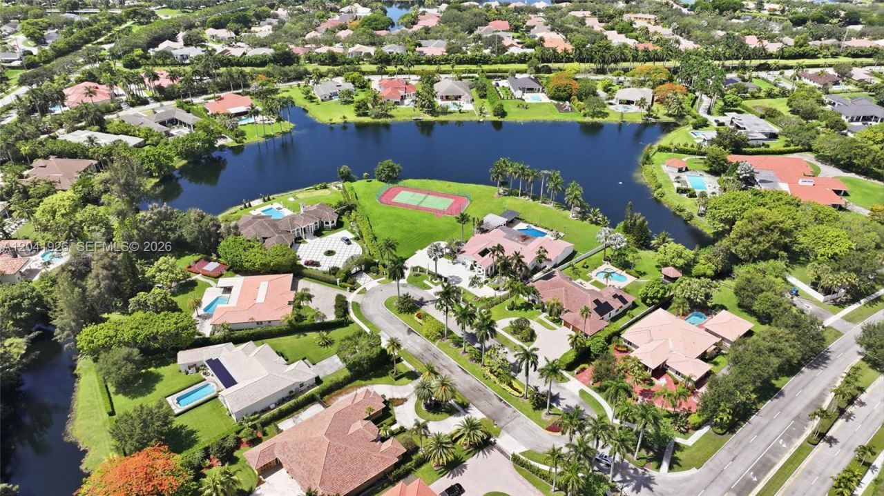 16170 Saddle Ln, Weston, FL 33326 Photo