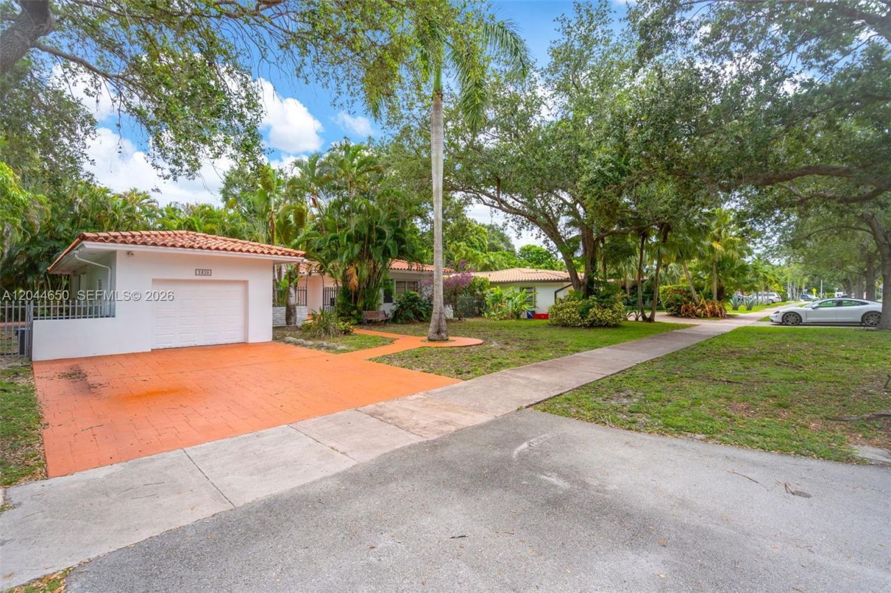 1439 Miller Rd, Coral Gables, FL 33146 Photo