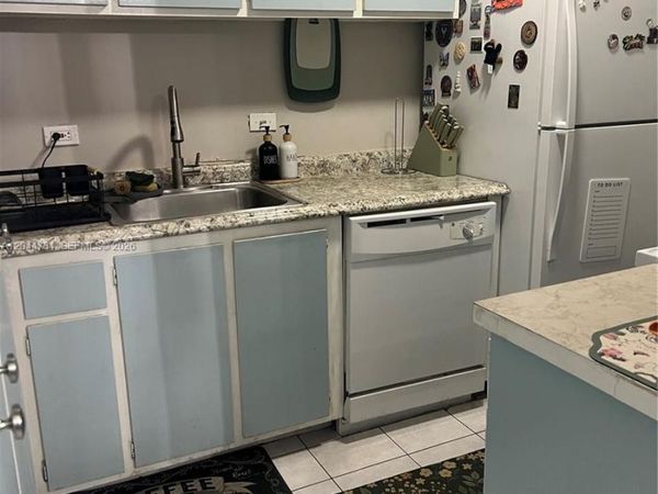 6900 N Kendall Dr , Unit A205, Pinecrest, FL 33156