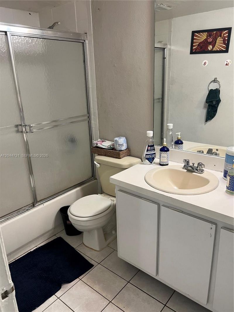 6900 N Kendall Dr , Unit A205, Pinecrest, FL 33156 Photo