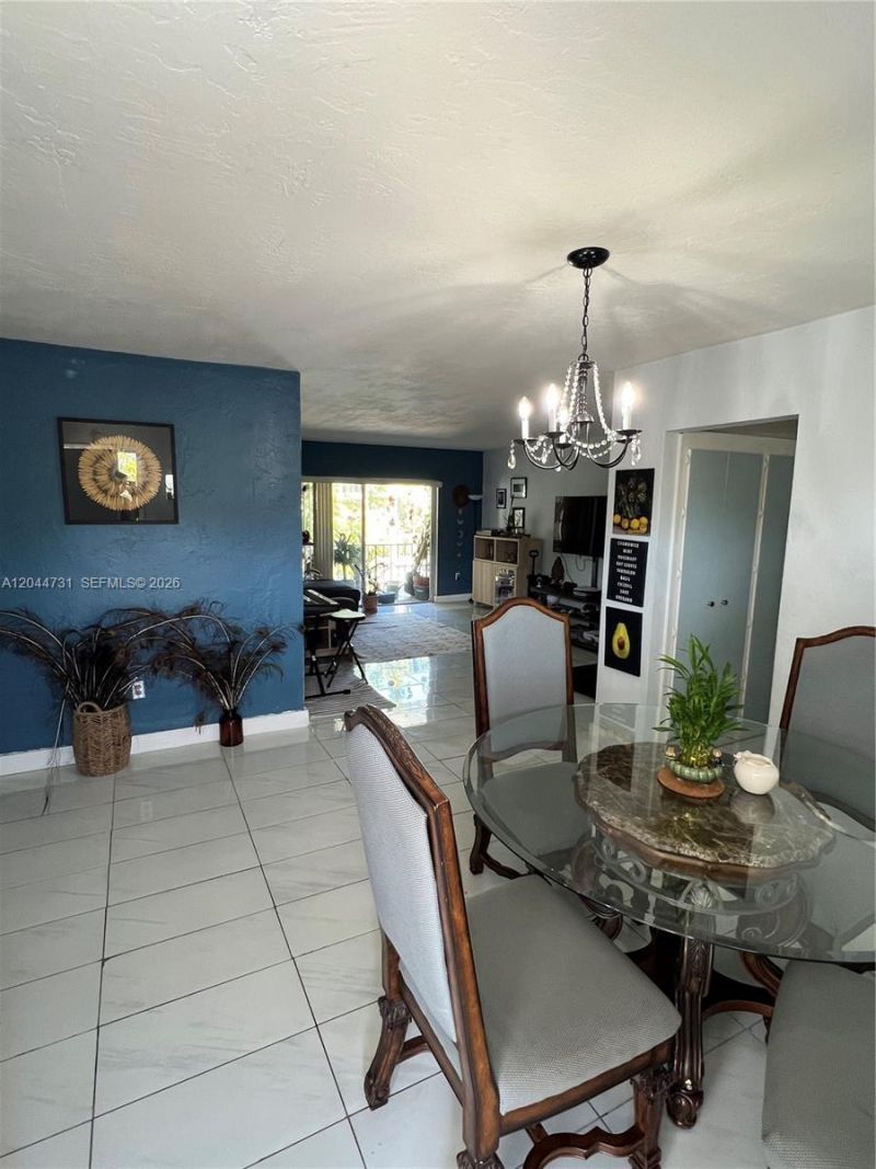 6900 N Kendall Dr , Unit A205, Pinecrest, FL 33156 Photo