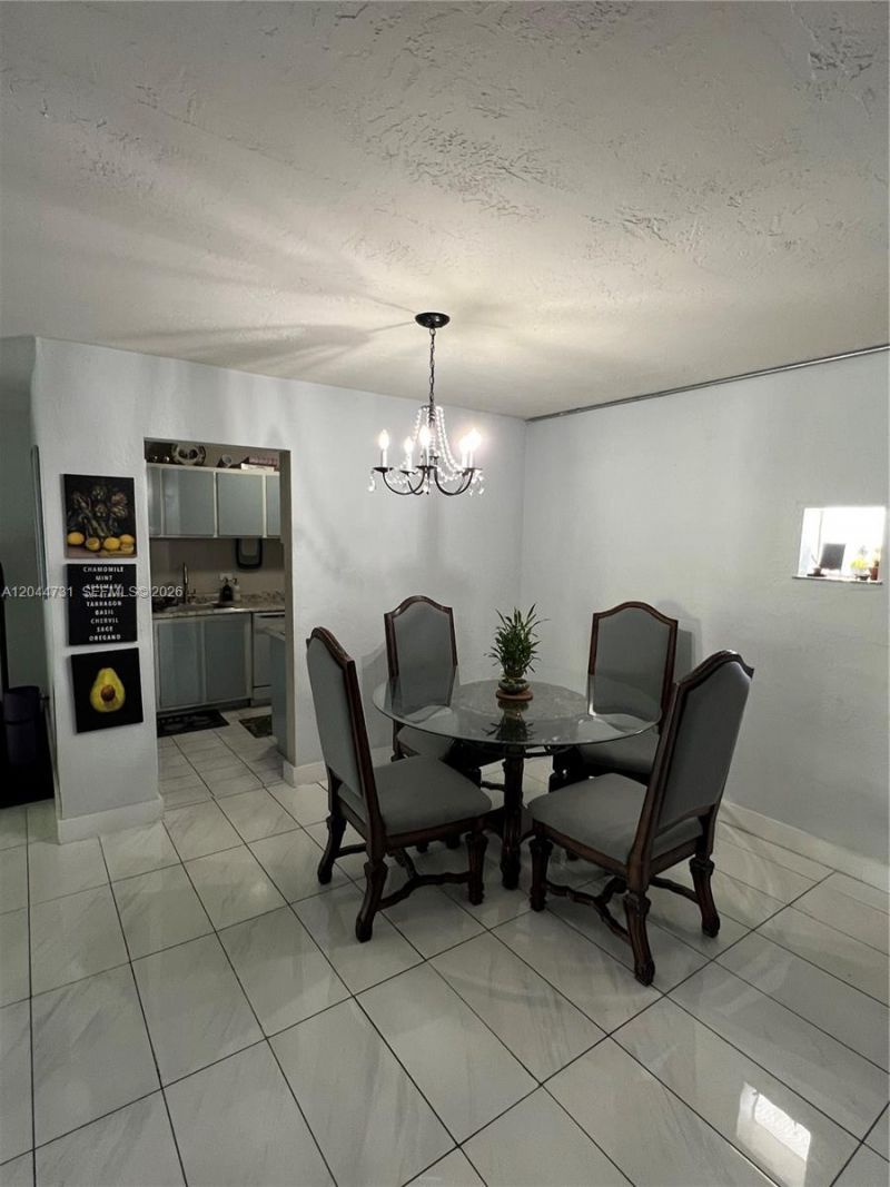 6900 N Kendall Dr , Unit A205, Pinecrest, FL 33156 Photo