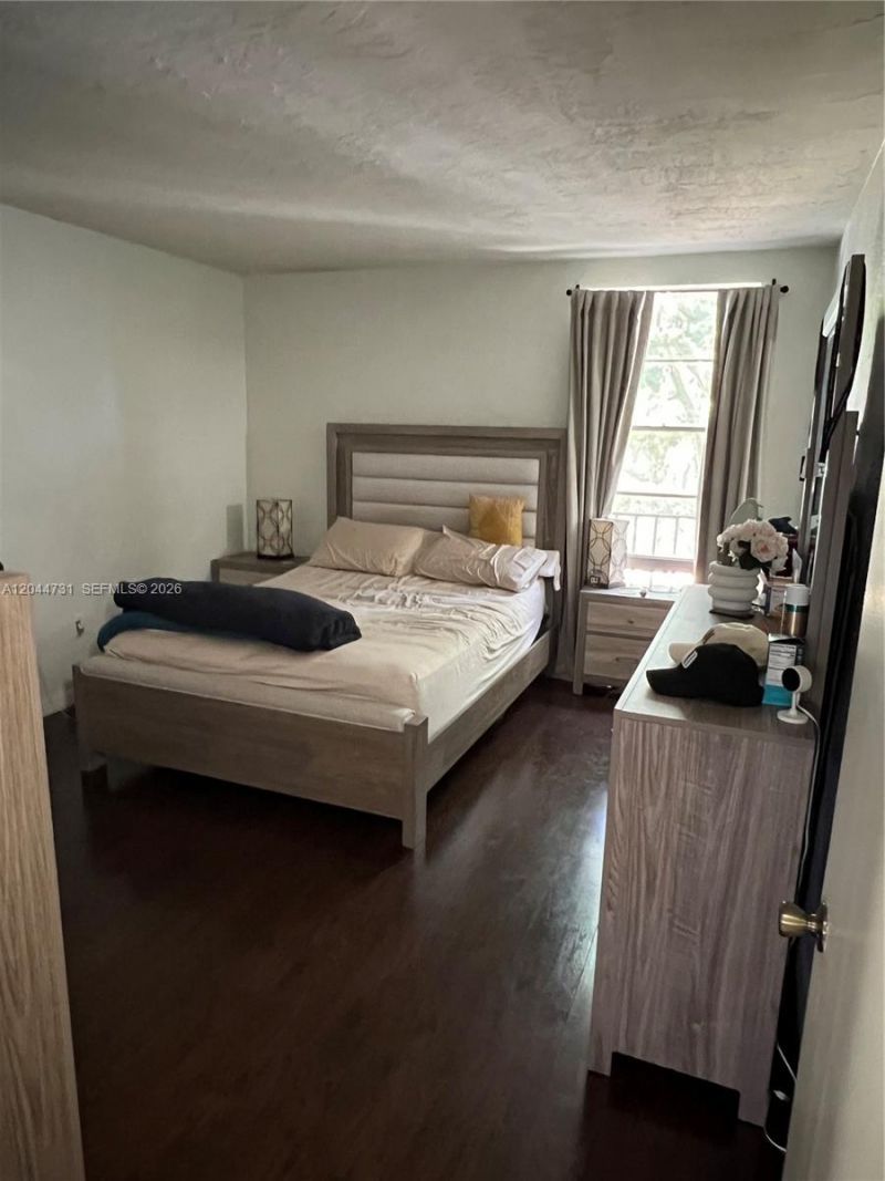 6900 N Kendall Dr , Unit A205, Pinecrest, FL 33156 Photo