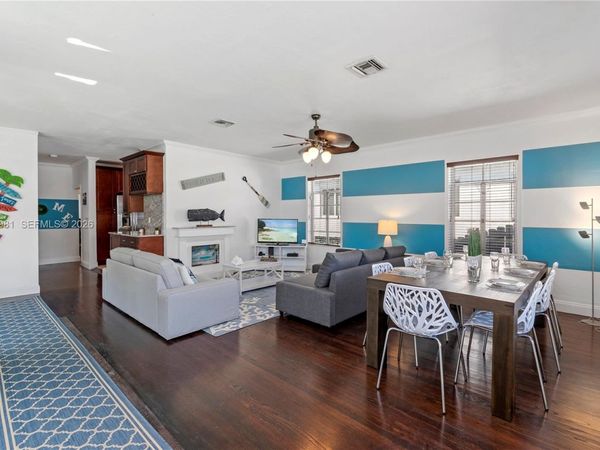 1446 Hollywood Blvd , Hollywood, FL 33020