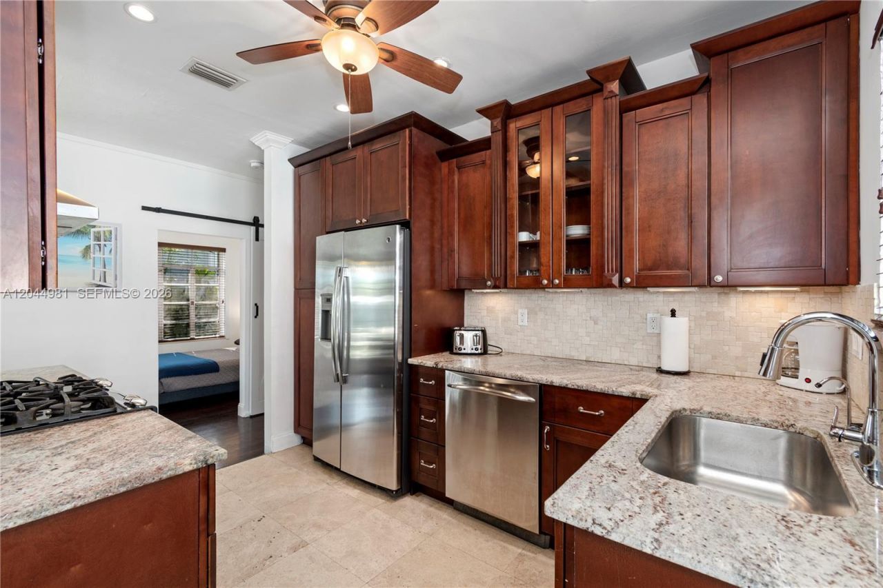 1446 Hollywood Blvd , Hollywood, FL 33020 Photo