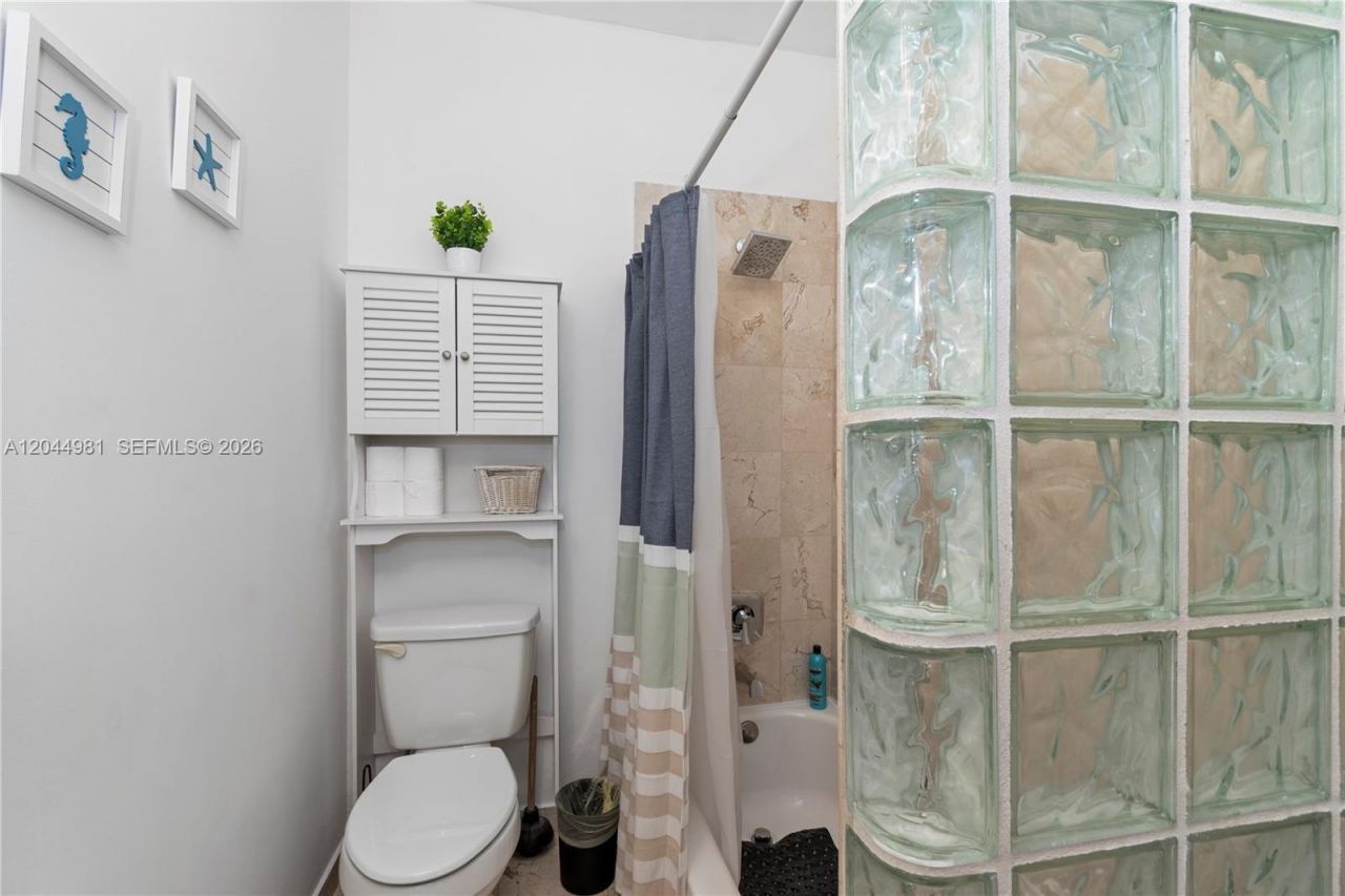 1446 Hollywood Blvd , Hollywood, FL 33020 Photo