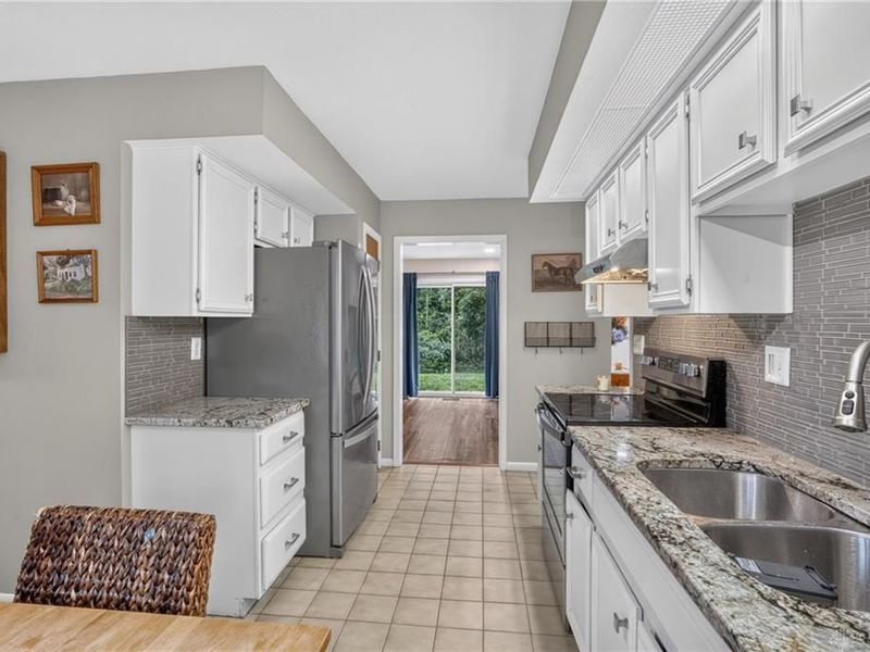 1480 Ambridge Road, Washington Township, OH 45459 Photo 16
