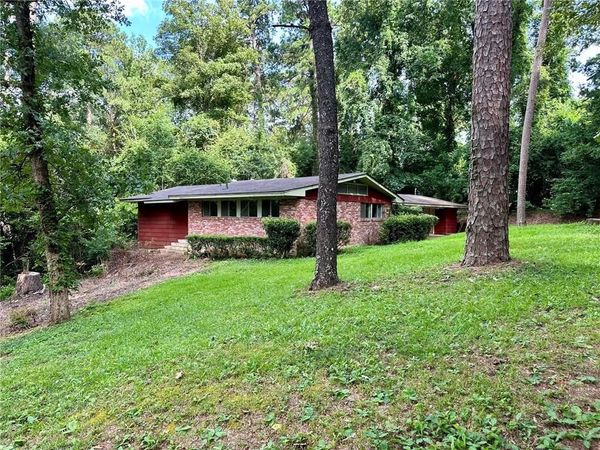 201 WASHINGTON Street, Pineville, LA 71360