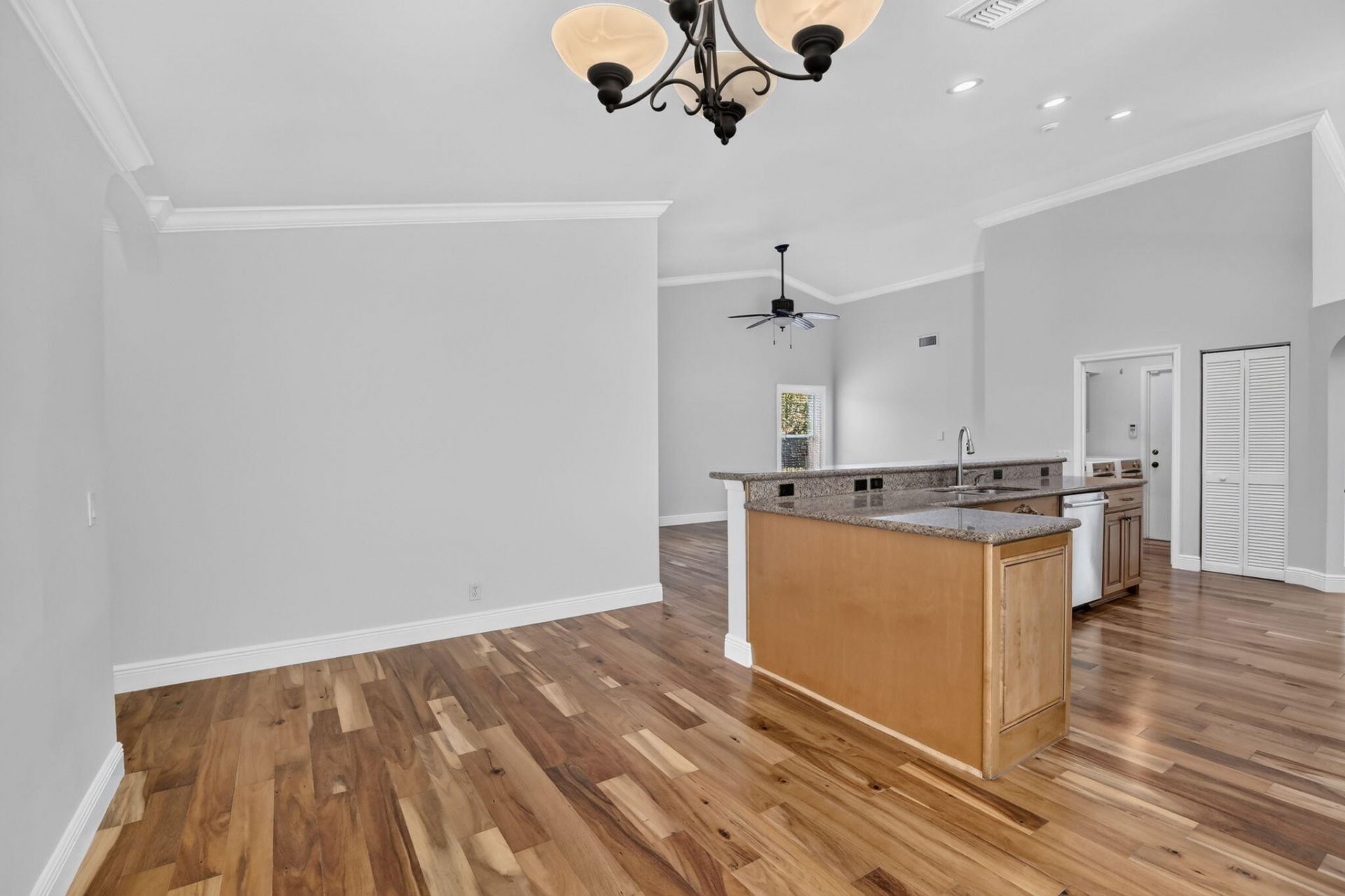 1959 Water Ridge Drive, Weston, FL 33326 Photo