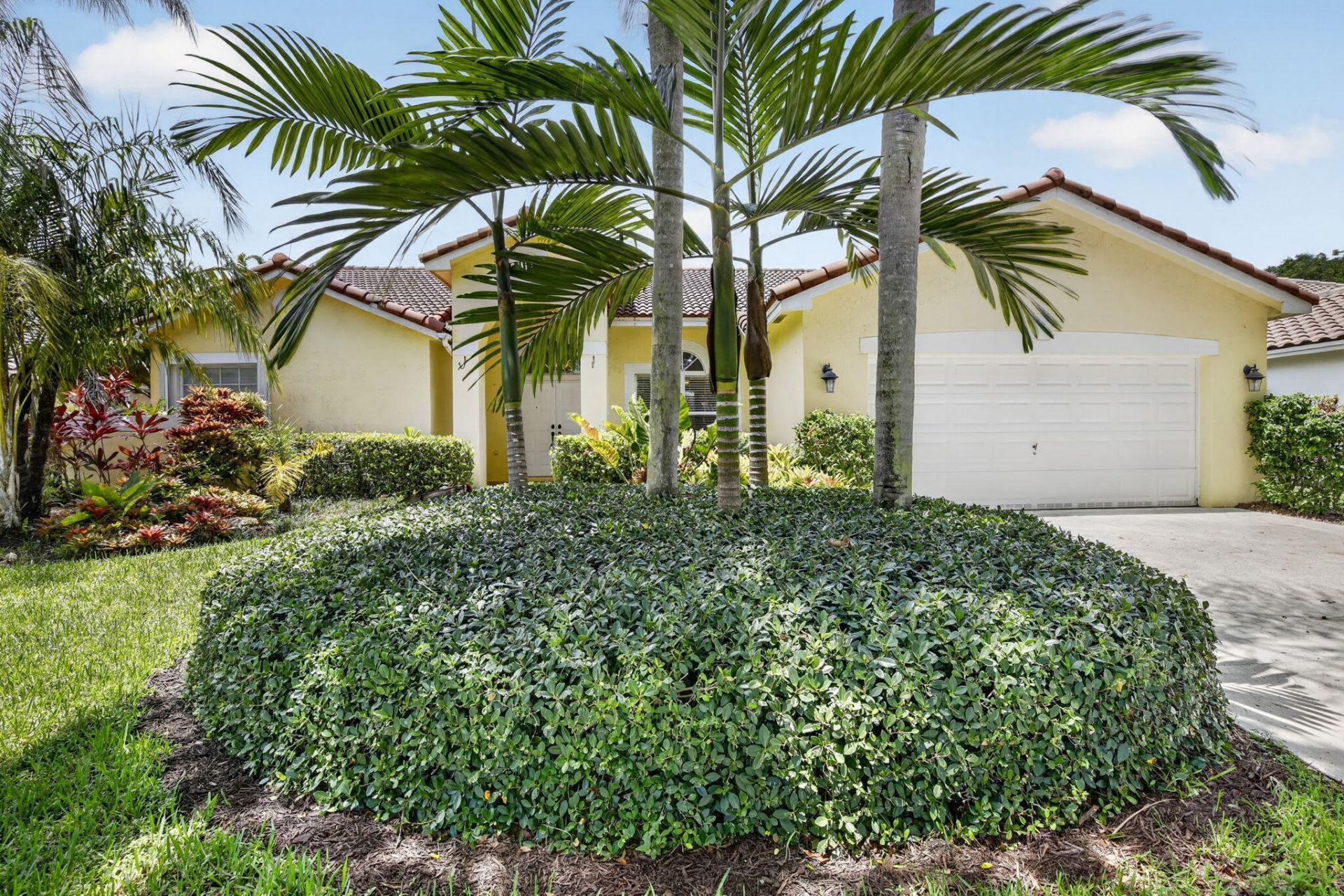 1959 Water Ridge Drive, Weston, FL 33326 Photo