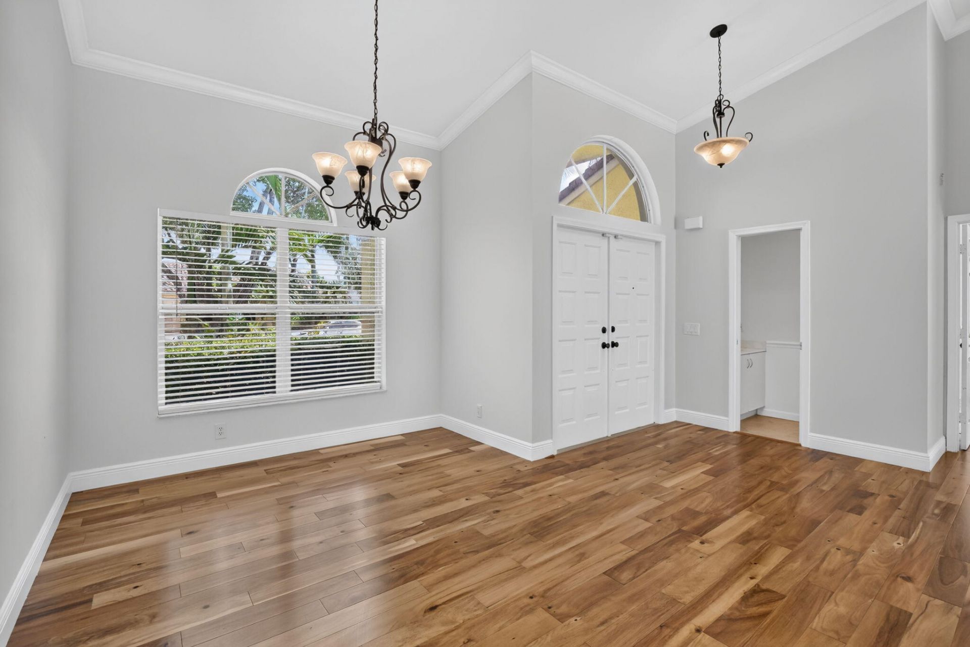 1959 Water Ridge Drive, Weston, FL 33326 Photo