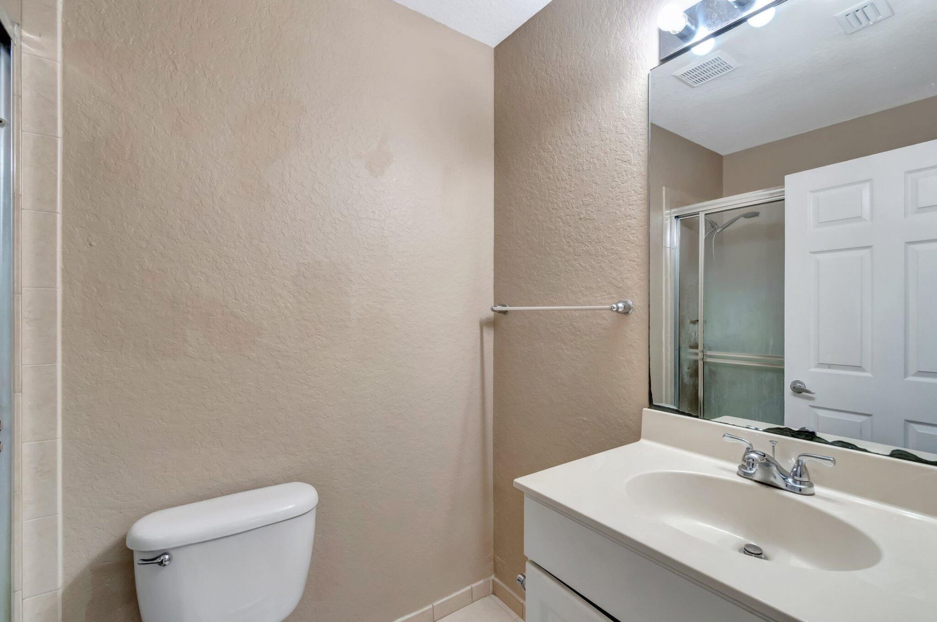 1912 Hibiscus Lane, Riviera Beach, FL 33404 Photo