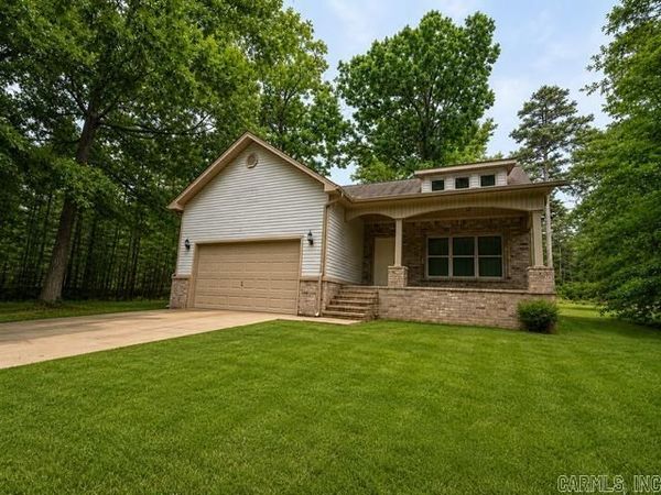 904 Franklin Lane , Redfield, AR 72132