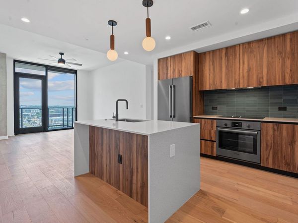 84 East Ave, Unit 2103, Austin, TX 78701
