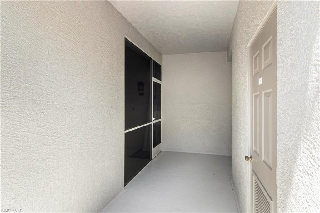 7515 Stoneybrook Dr, Unit 811, Naples, FL 34112 Photo