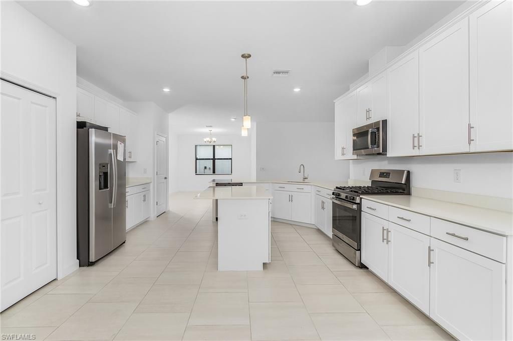 18324 Ridgeline Dr , Estero, FL 33928 Photo