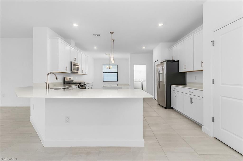 18324 Ridgeline Dr , Estero, FL 33928 Photo