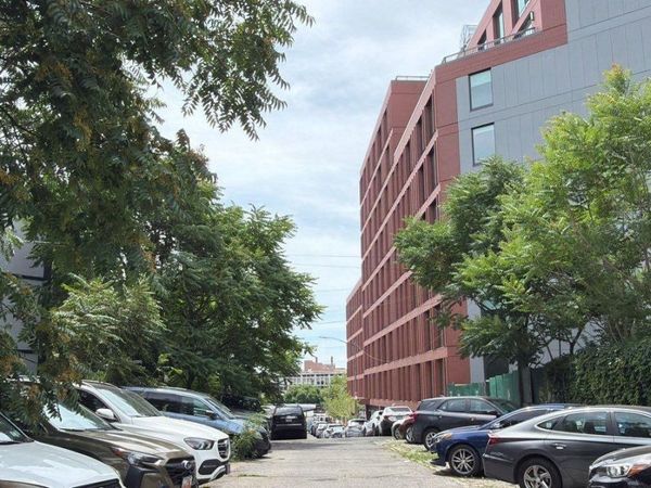 72 Clove Road , Unit 76-2, Brooklyn, NY 11225